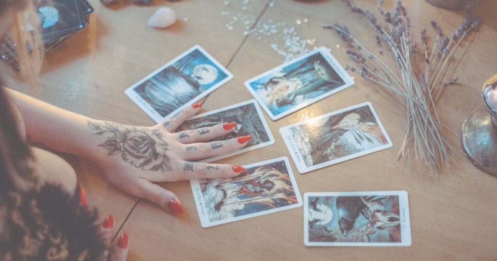 あなたを開運に導く占い師に出会う7つのステップ