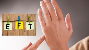 お金の不安を消すEFTタッピングのやり方